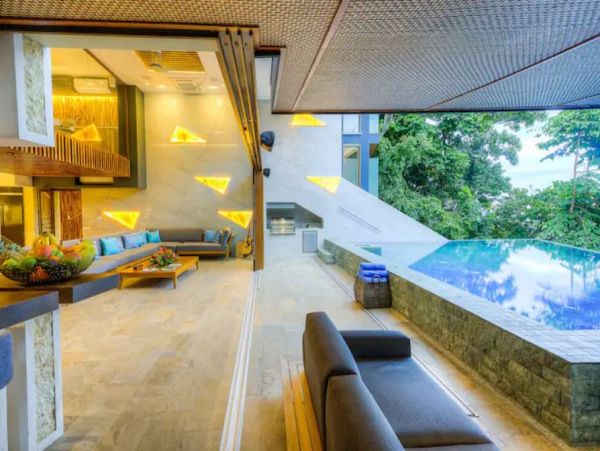 Costa Rica Luxury Full Service Staff