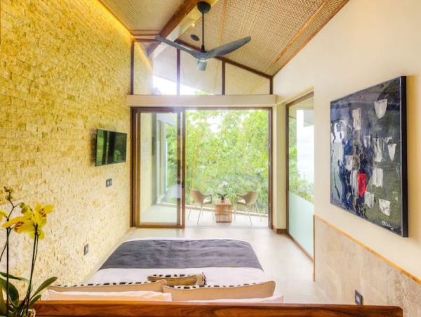 Costa Rica Luxury Full Service Staff