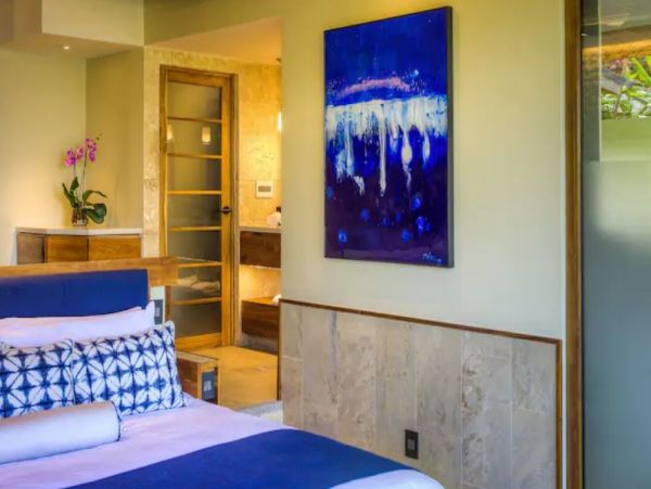 Costa Rica Luxury Full Service Staff