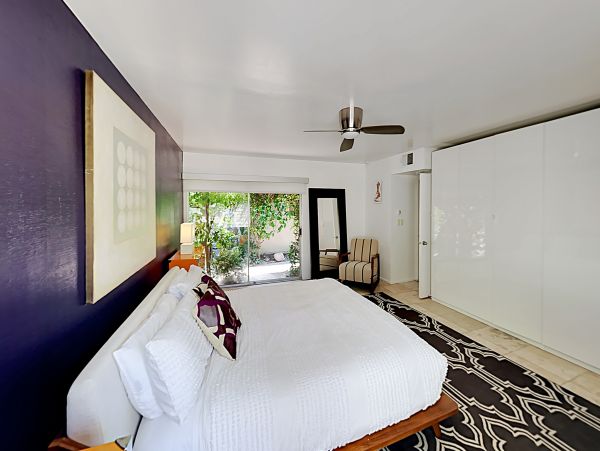 Palm Springs Home 1028248