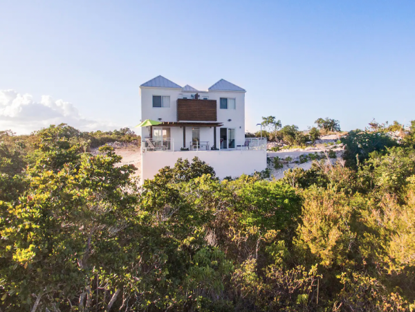Beautiful Vacation Villa with Private Pool Turks and Caicos