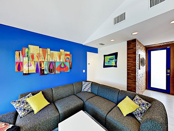 Palm Springs Home 1028253