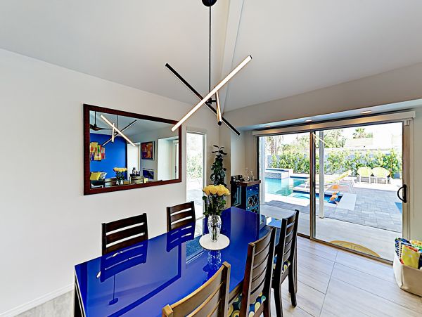 Palm Springs Home 1028253