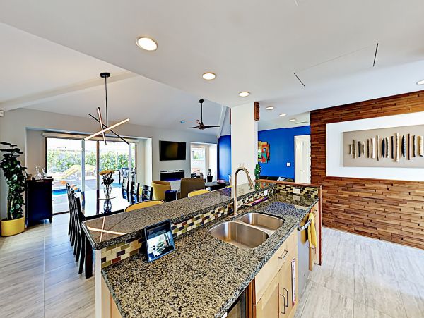 Palm Springs Home 1028253