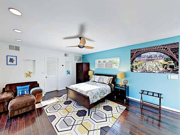 Palm Springs Home 1028253