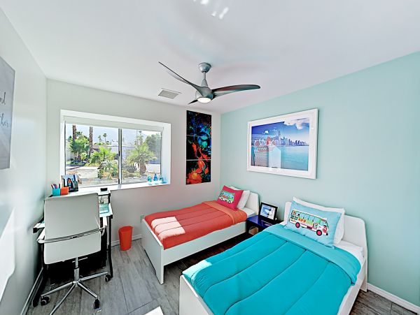 Palm Springs Home 1028253