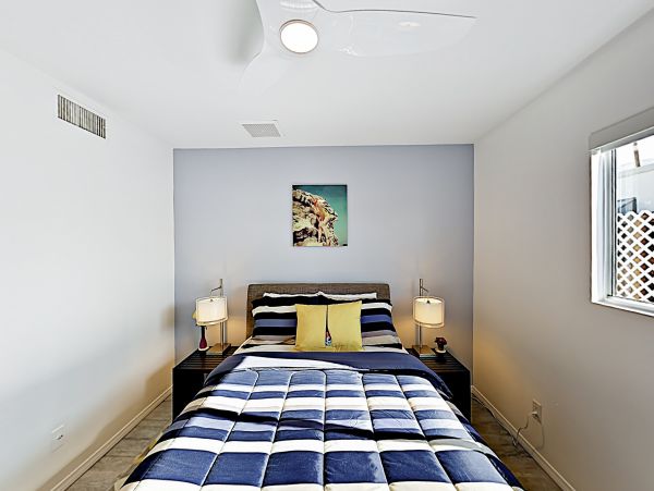 Palm Springs Home 1028253