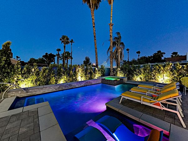 Palm Springs Home 1028253