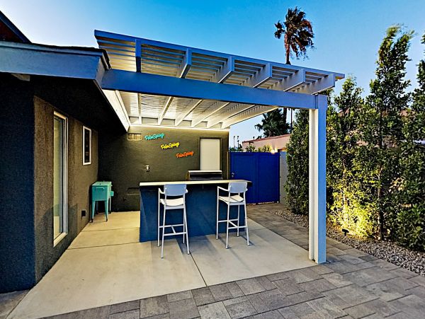 Palm Springs Home 1028253