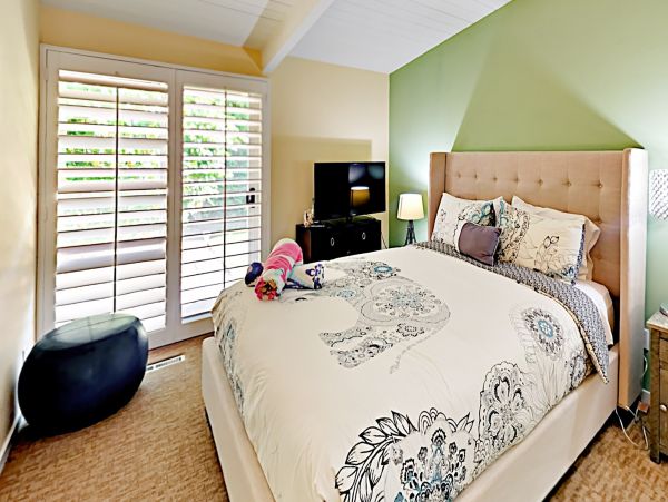 Palm Springs Home 1028255