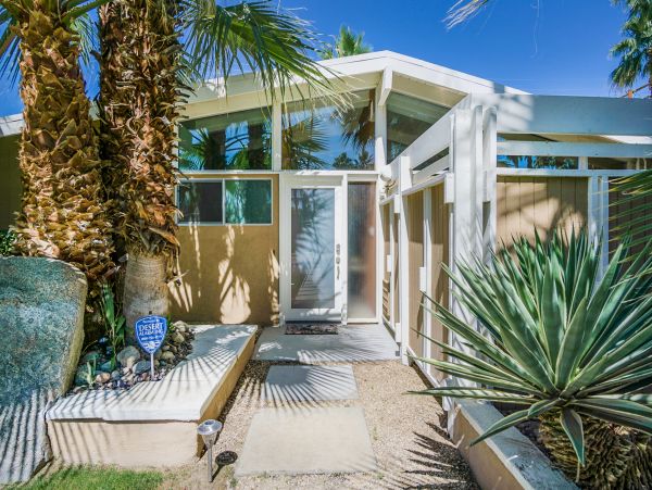 Palm Springs Home 1028255
