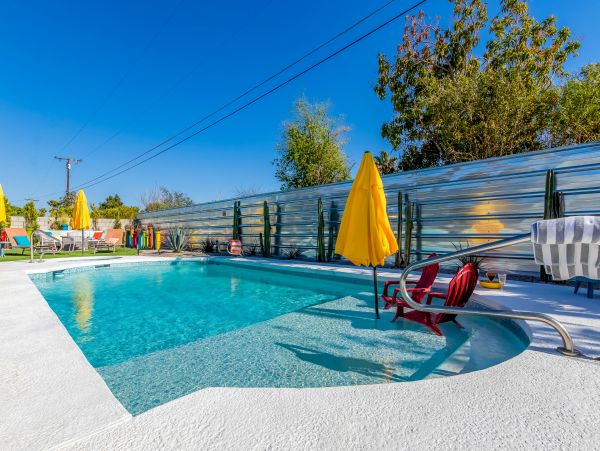 Palm Springs Home 1028256