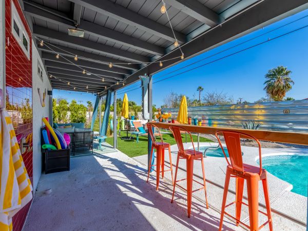 Palm Springs Home 1028256