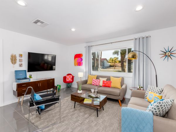 Palm Springs Home 1028256