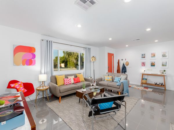 Palm Springs Home 1028256