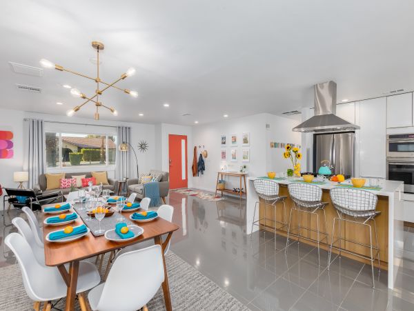 Palm Springs Home 1028256