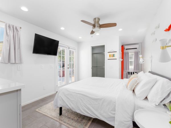 Palm Springs Home 1028256