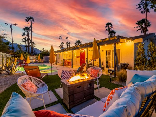 Palm Springs Home 1028256