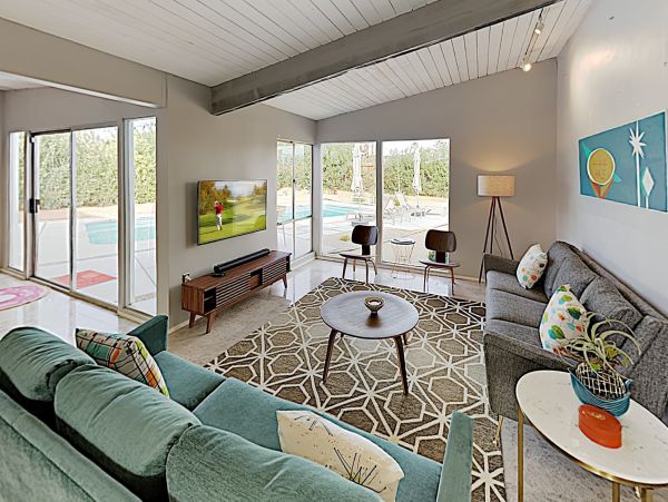 Palm Springs Home 1028257