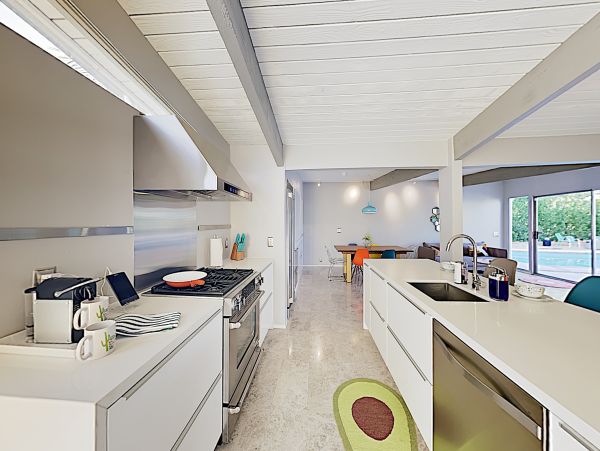 Palm Springs Home 1028257
