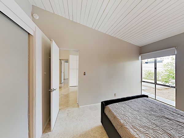 Palm Springs Home 1028257