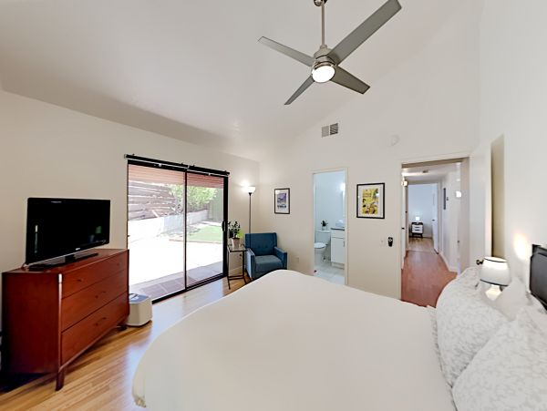 Palm Springs Home 1028259