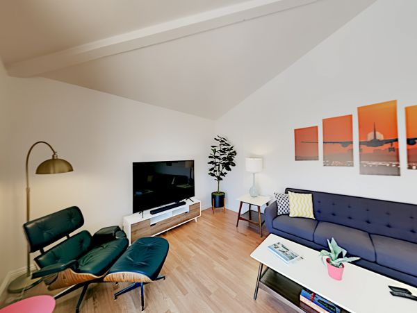 Palm Springs Home 1028259