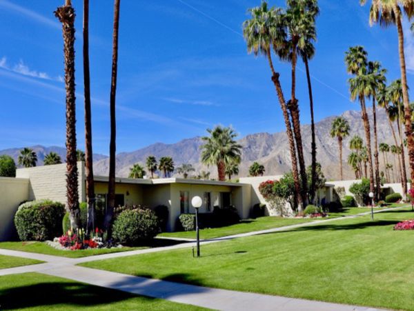 Palm Springs Home 1028260