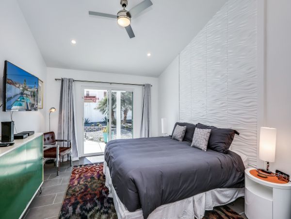 Palm Springs Home 1028261