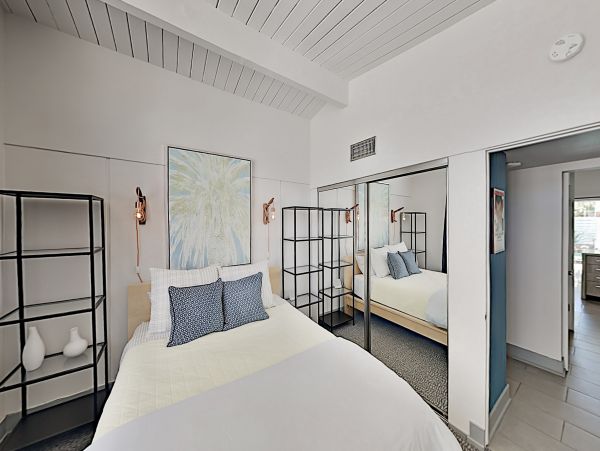 Palm Springs Home 1028262