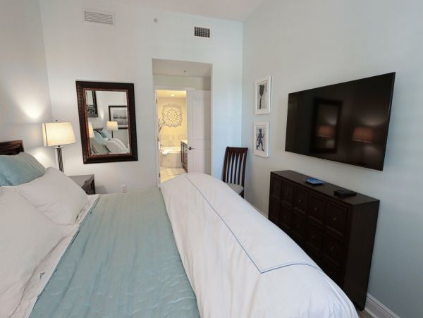 Naples Vacation Condo Two Bedroom