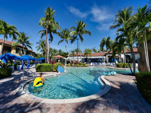 Naples Vacation Condo Two Bedroom