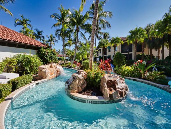 Naples Vacation Condo Two Bedroom