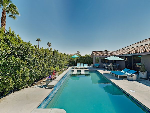 Palm Springs Home 1028266