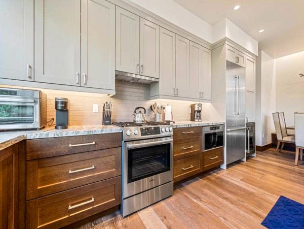 Ski In Ski Out Luxury Rental in Avon with Pool & Hot Tub