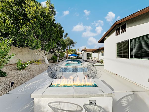 Palm Springs Home 1028268