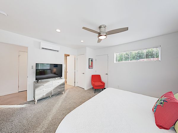 Palm Springs Home 1028268