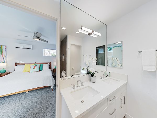 Palm Springs Home 1028268