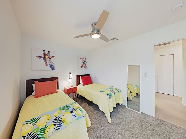 Palm Springs Home 1028268