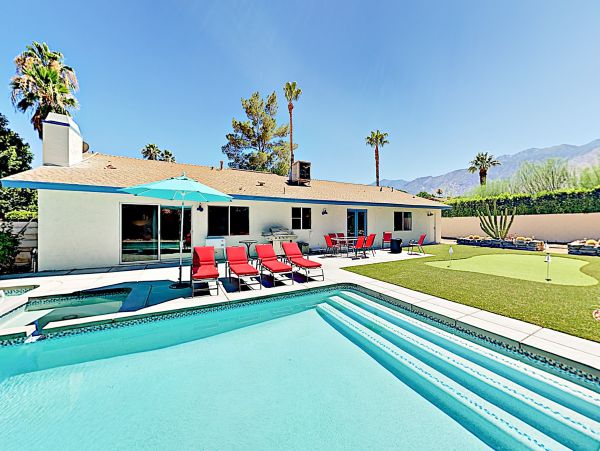 Palm Springs Home 1028269