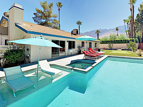 Palm Springs Home 1028269