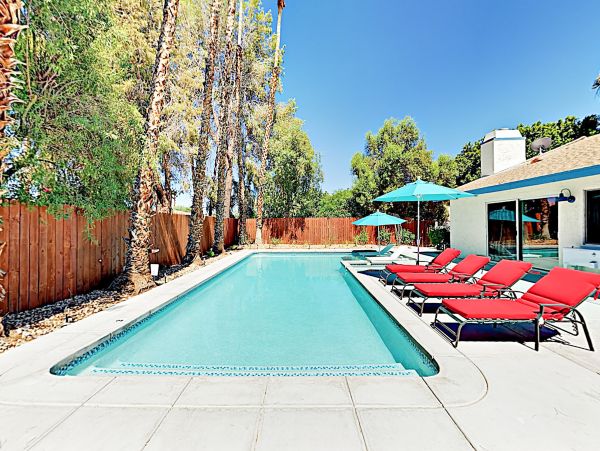 Palm Springs Home 1028269