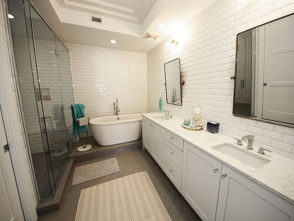 Luxury Naples Vacation Condo Three Bedroom