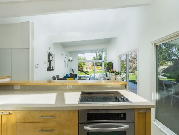 Palm Springs Home 1028271