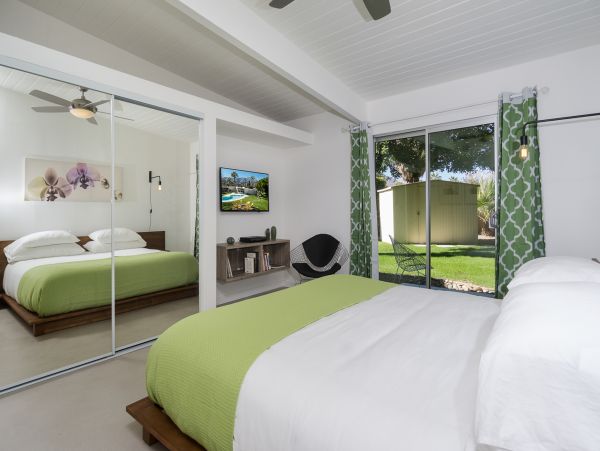 Palm Springs Home 1028271