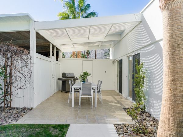 Palm Springs Home 1028271