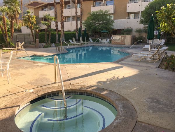 Palm Springs Home 1028273