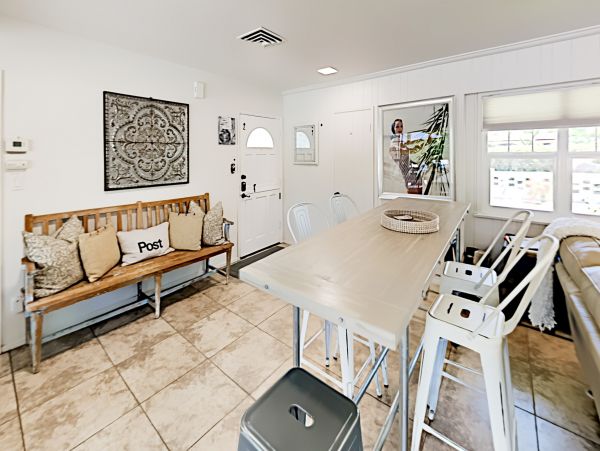 Palm Springs Home 1028274