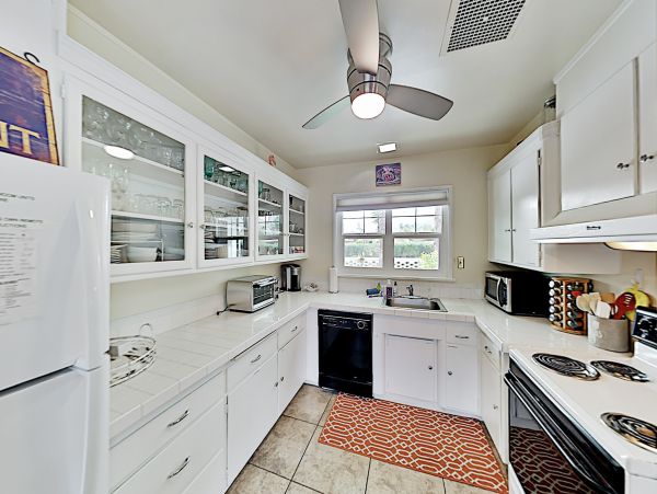 Palm Springs Home 1028274