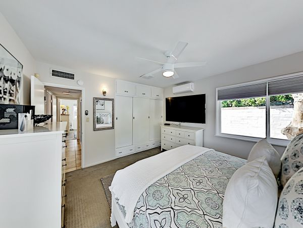 Palm Springs Home 1028274